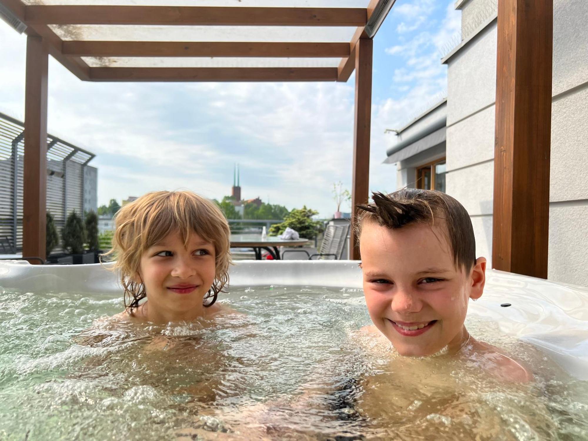 Luksusowy Apartament Z Jacuzzi By Jacek Budek Lägenhet Gdynia Exteriör bild